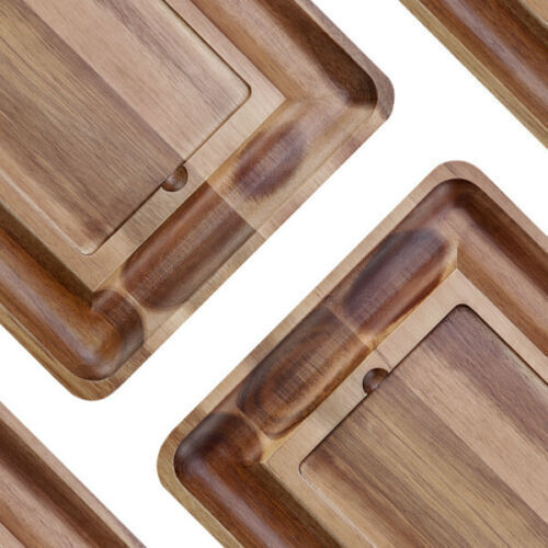 Detailed view of the edges of the cheese board serving set. 